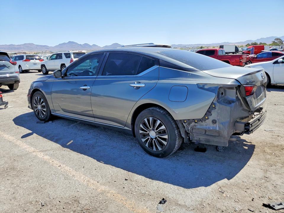 58986996 :رقم المزاد ، 1N4BL4BV6NN393325 vin ، 2022 Nissan Altima مزاد بيع