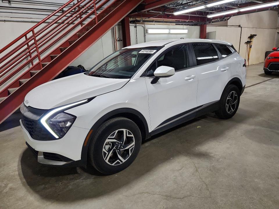 63248386 :رقم المزاد ، KNDPUCAF2P7205442 vin ، 2023 Kia Sportage مزاد بيع
