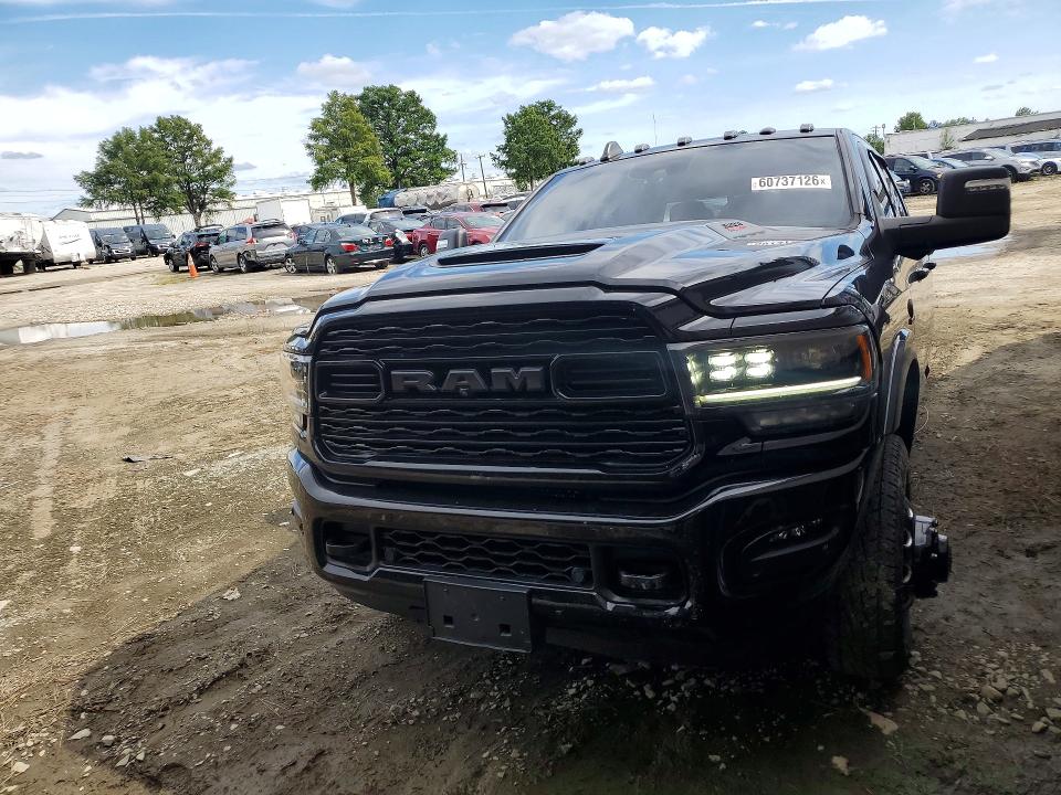 60737126 :رقم المزاد ، 3C63RRRL8RG155965 vin ، 2024 Ram 3500 مزاد بيع