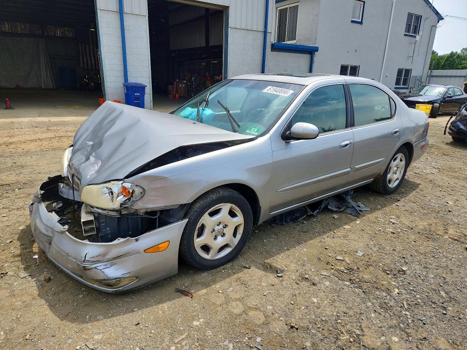 Продажа на аукционе авто 2000 Infiniti I30, vin: JNKCA31A1YT121485, номер лота: 61940896