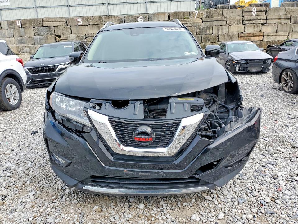 60369066 :رقم المزاد ، JN8AT2MV3HW017580 vin ، 2017 Nissan Rogue مزاد بيع