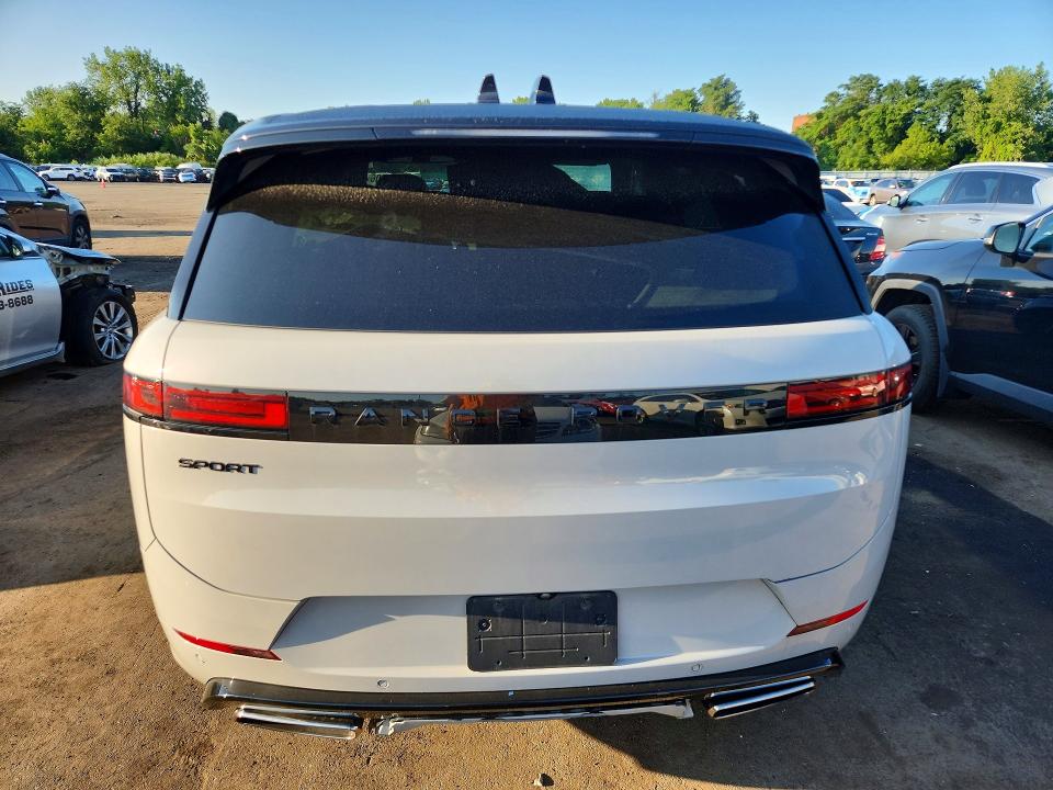 2024 Land Rover Range Rover Sport მანქანა იყიდება აუქციონზე, vin: SAL119F45RA408199, აუქციონის ნომერი: 61880906
