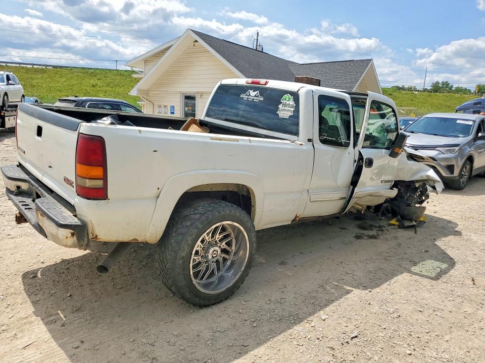 Продажа на аукционе авто 2001 Gmc Sierra, vin: 1GTHC29U11E168052, номер лота: 62561576