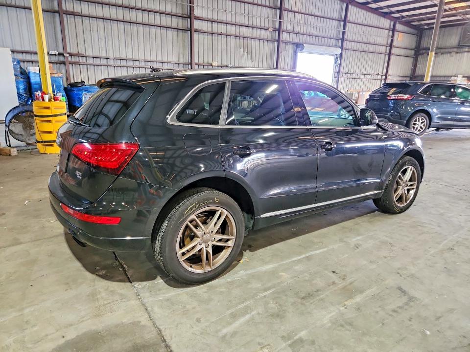 2014 Audi Q5 მანქანა იყიდება აუქციონზე, vin: WA1LFAFP6EA121746, აუქციონის ნომერი: 63237176