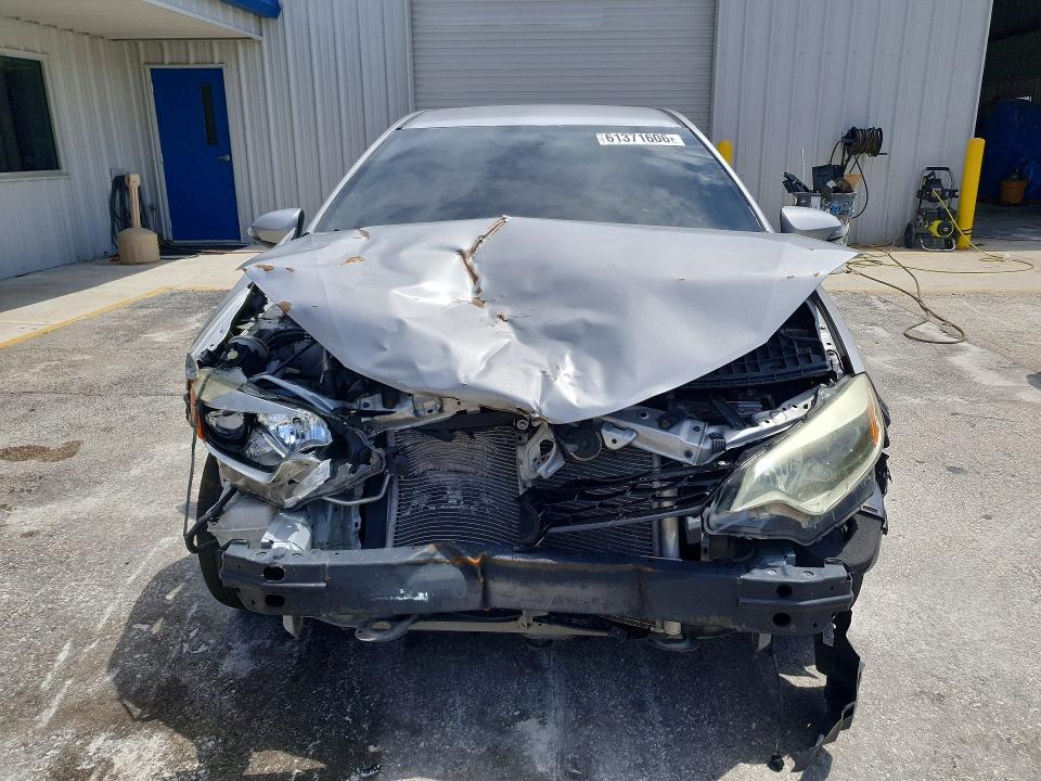 2015 Toyota Corolla მანქანა იყიდება აუქციონზე, vin: 2T1BURHE8FC363131, აუქციონის ნომერი: 61371606