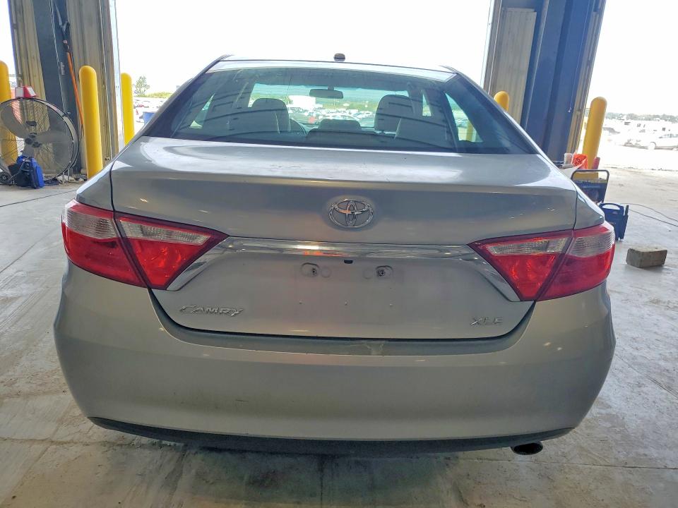 2017 Toyota Camry მანქანა იყიდება აუქციონზე, vin: 4T1BF1FK3HU651869, აუქციონის ნომერი: 62136596