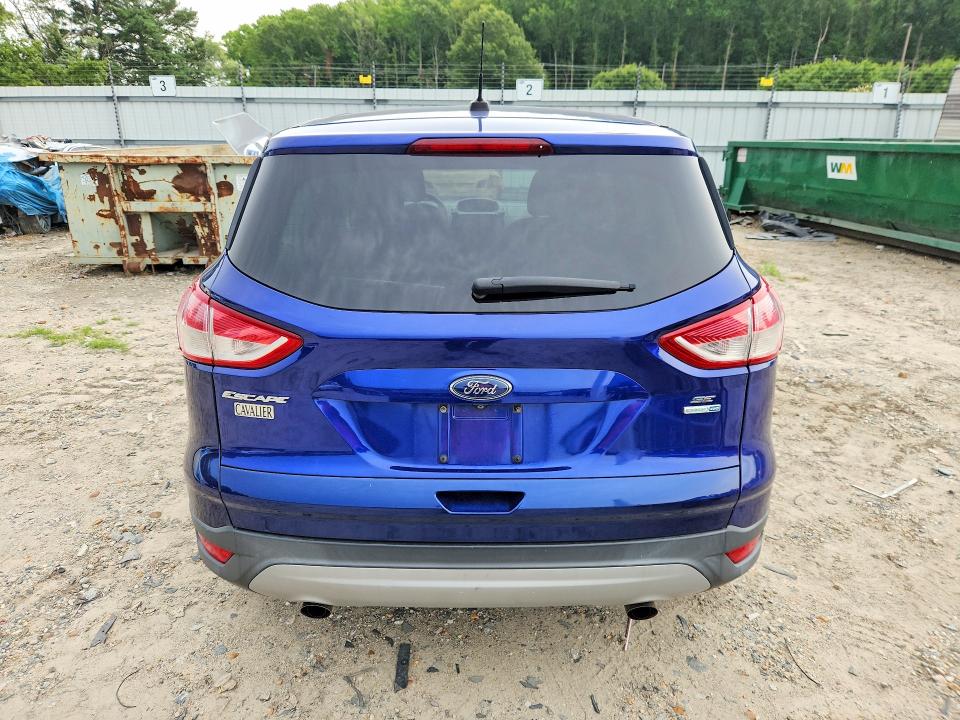 2015 Ford Escape მანქანა იყიდება აუქციონზე, vin: 1FMCU9GX7FUC21262, აუქციონის ნომერი: 61630566