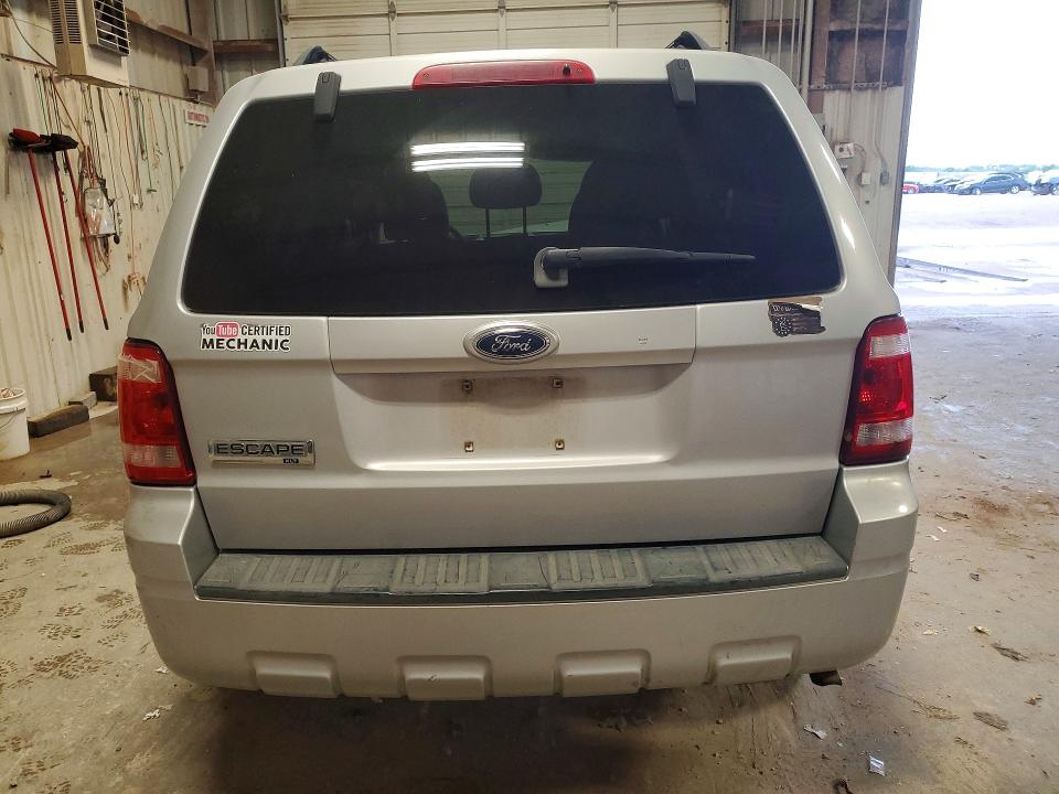 2009 Ford Escape მანქანა იყიდება აუქციონზე, vin: 1FMCU03709KA57502, აუქციონის ნომერი: 61078366