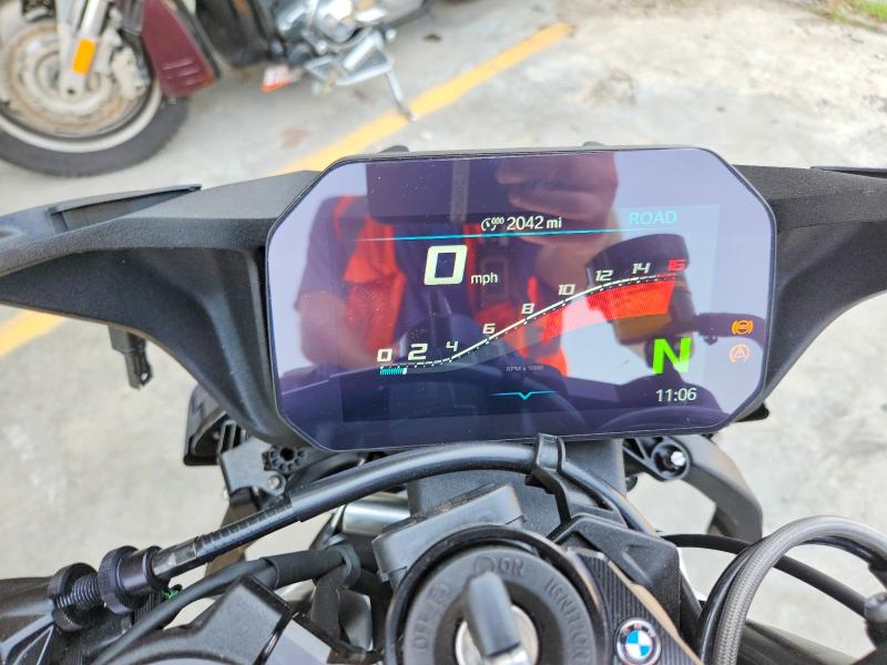 60668076 :رقم المزاد ، WB10P4309T6M25505 vin ، 2026 Bmw M 1000 مزاد بيع