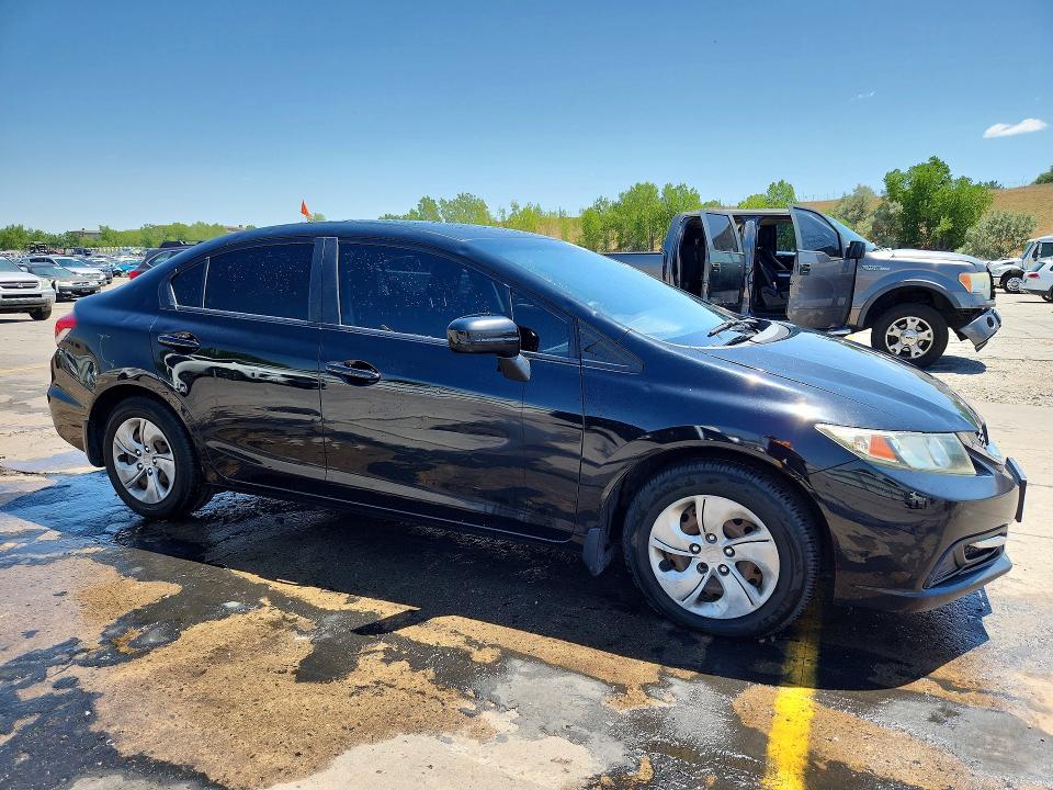 61041296 :رقم المزاد ، 2HGFB2F57EH502334 vin ، 2014 Honda Civic مزاد بيع