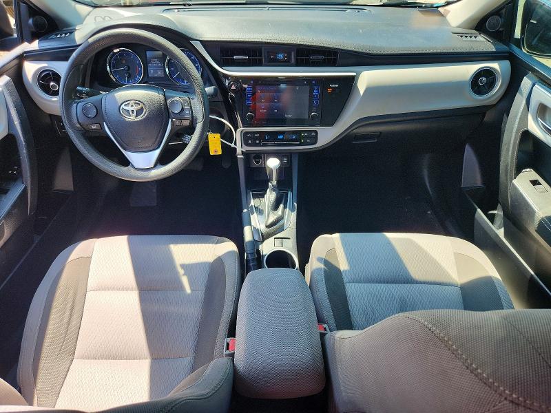 58161326 :رقم المزاد ، 2T1BURHE3HC915962 vin ، 2017 Toyota Corolla مزاد بيع