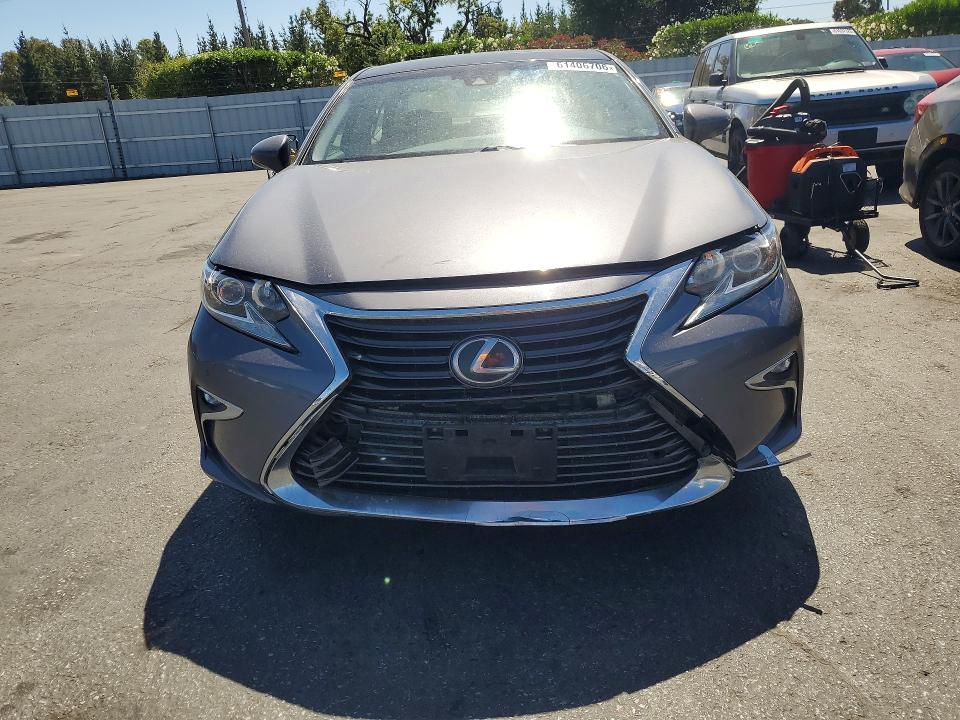61406706 :رقم المزاد ، JTHBK1GG5H2251168 vin ، 2017 Lexus Es مزاد بيع