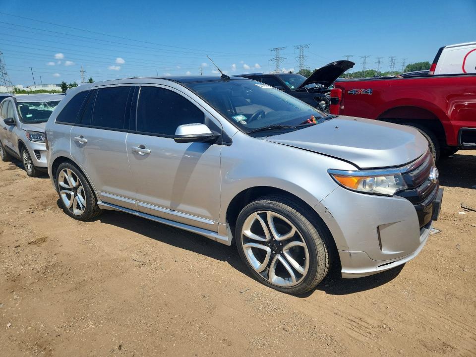 60775536 :رقم المزاد ، 2FMDK4AK9DBA10710 vin ، 2013 Ford Edge مزاد بيع