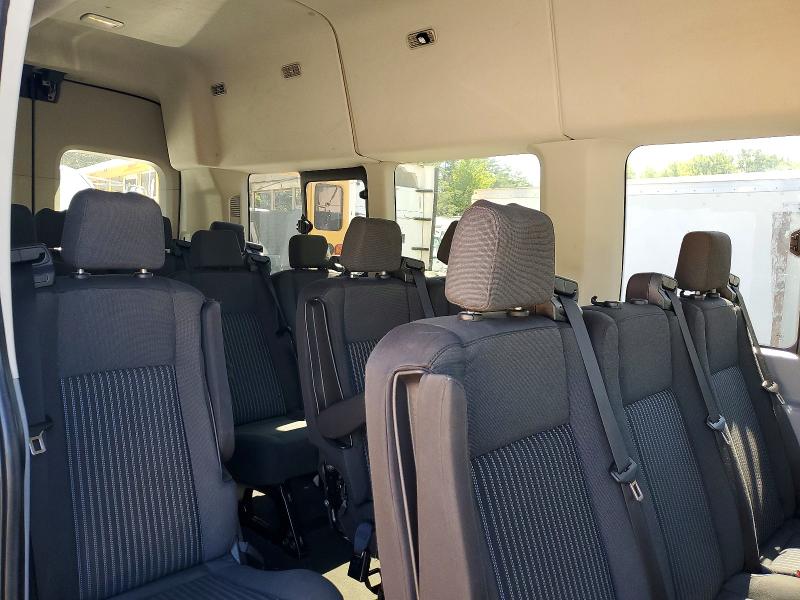 Продаж на аукціоні авто 2018 Ford Transit, vin: 1FBVU4XG1JKB39438, номер лоту: 64684376