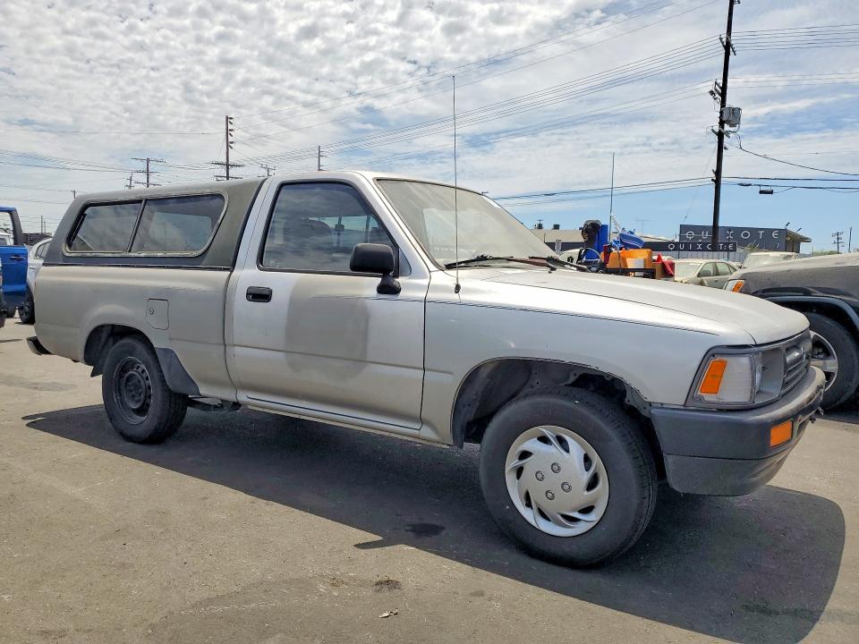 1992 Toyota Pickup მანქანა იყიდება აუქციონზე, vin: JT4RN81A2N0092167, აუქციონის ნომერი: 61794706