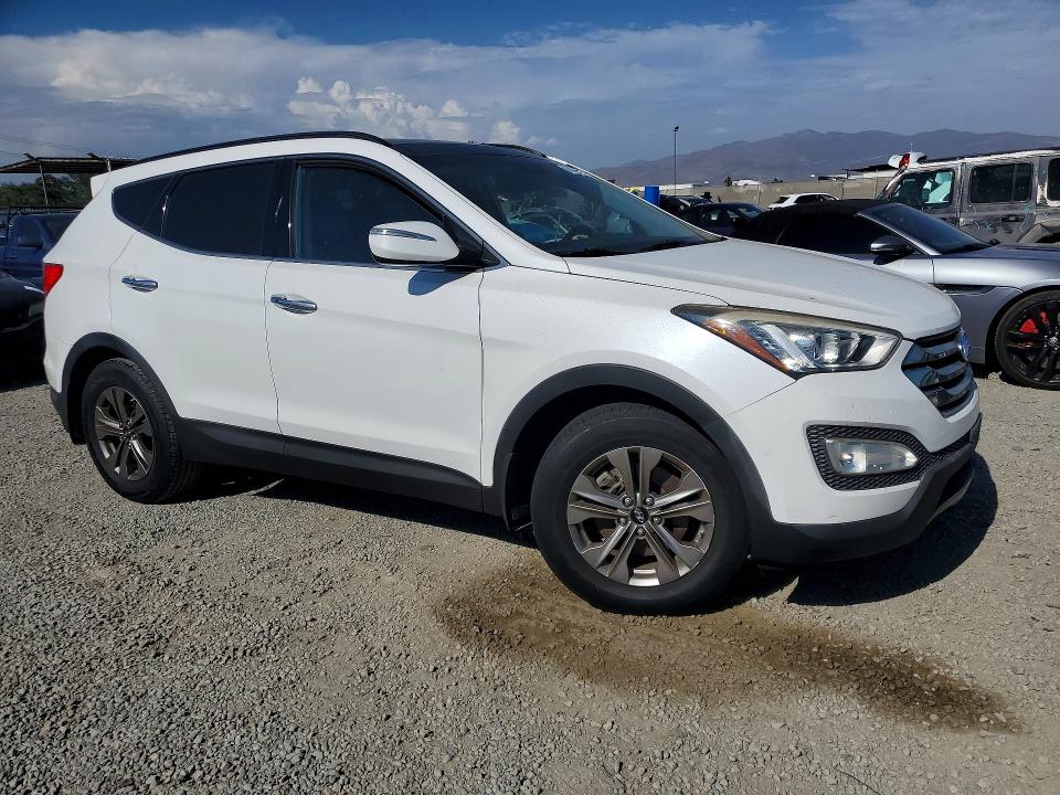2015 Hyundai Santa Fe Sport მანქანა იყიდება აუქციონზე, vin: 5XYZU3LB7FG256438, აუქციონის ნომერი: 61626636
