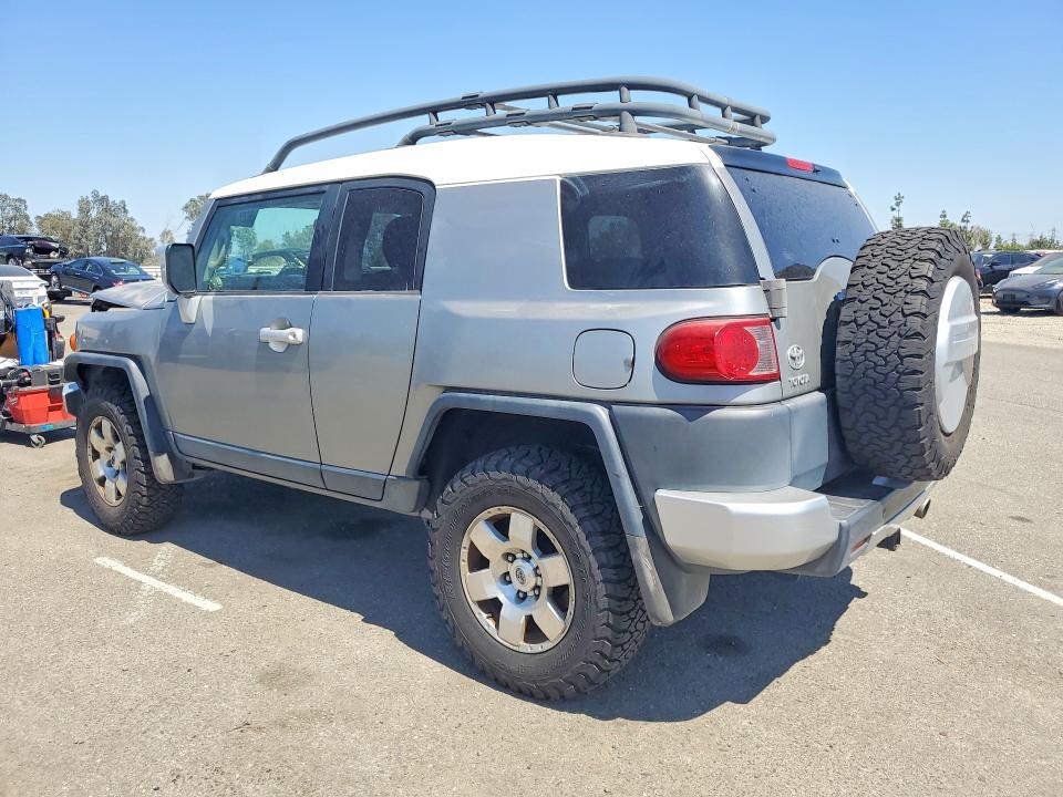 Продажа на аукционе авто 2010 Toyota Fj Cruiser, vin: JTEBU4BF2AK093594, номер лота: 62916176