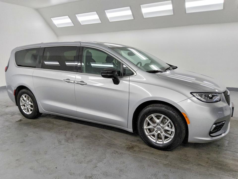 Aukcja sprzedaży 2024 Chrysler Pacifica, vin: 2C4RC1BG4RR134088, numer aukcji: 85770745
