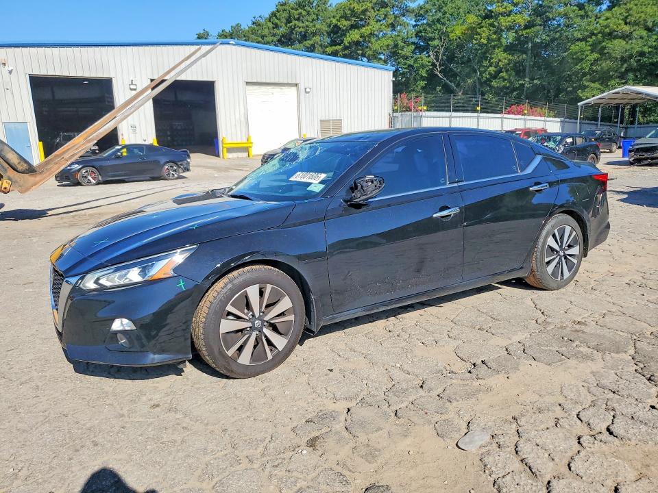 Продажа на аукционе авто 2021 Nissan Altima, vin: 1N4BL4EV1MN340042, номер лота: 61001606