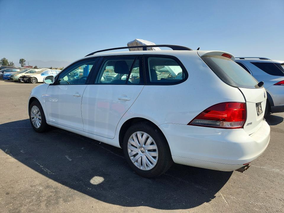 63056636 :رقم المزاد ، 3VWPP7AJ9EM614444 vin ، 2014 Volkswagen Jetta مزاد بيع