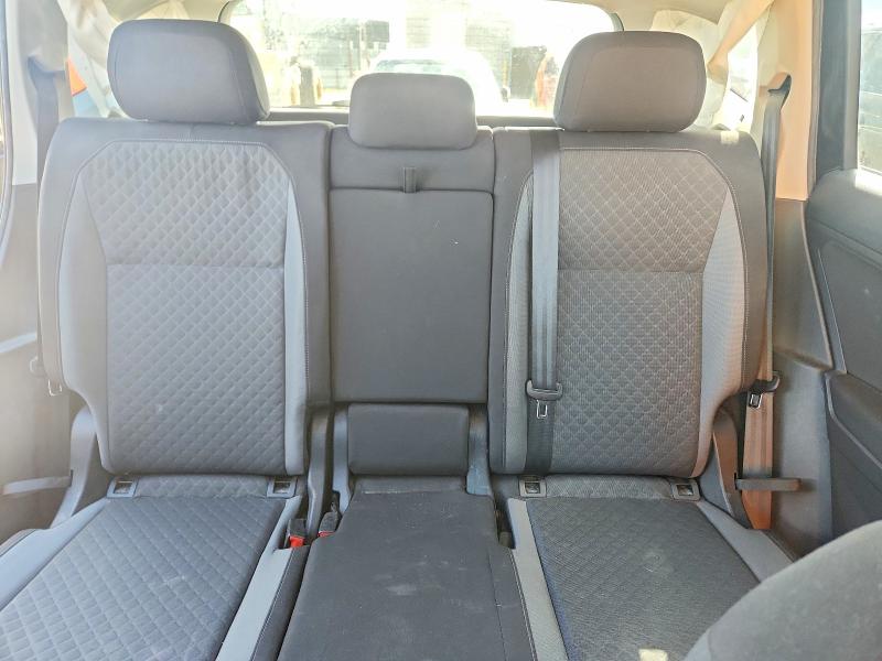 60125686 :رقم المزاد ، 3VV0B7AX2KM009203 vin ، 2019 Volkswagen Tiguan مزاد بيع