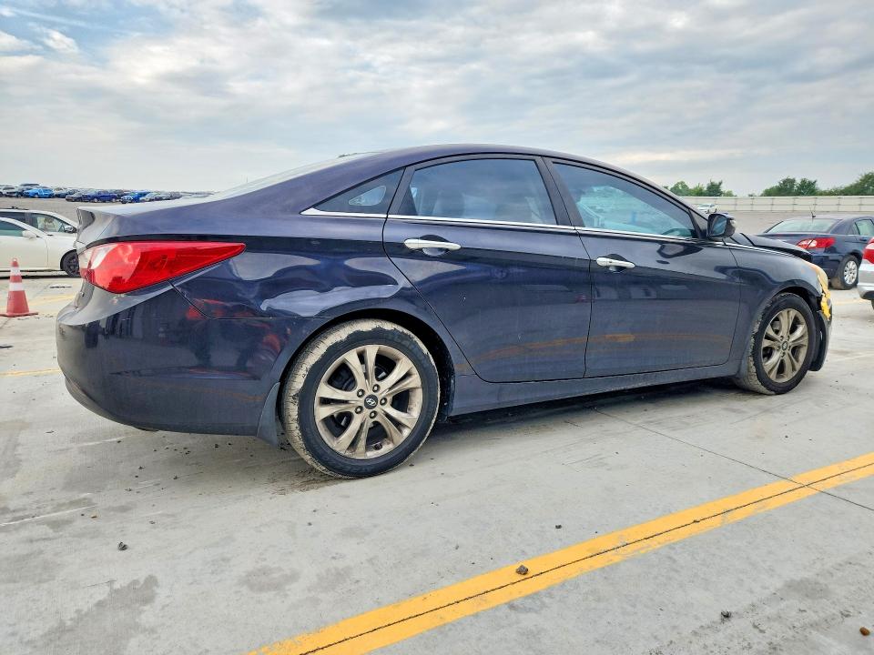 2011 Hyundai Sonata მანქანა იყიდება აუქციონზე, vin: 5NPEC4AC3BH128526, აუქციონის ნომერი: 60306366