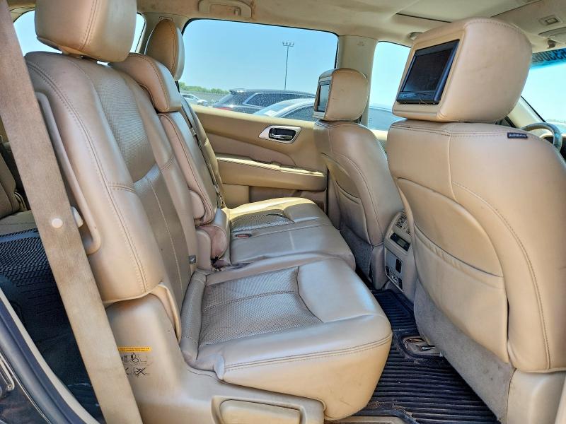63306286 :رقم المزاد ، 5N1AR2MN1FC681378 vin ، 2015 Nissan Pathfinder مزاد بيع