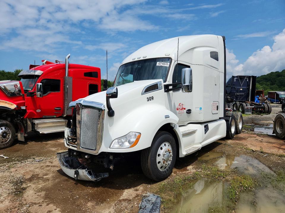 Auction sale of the 2021 Kenworth Construction, vin: 1XKYDP9X0MJ439414, lot number: 62940576
