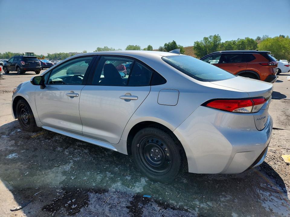 61933756 :رقم المزاد ، 5YFEPMAEXMP191134 vin ، 2021 Toyota Corolla مزاد بيع
