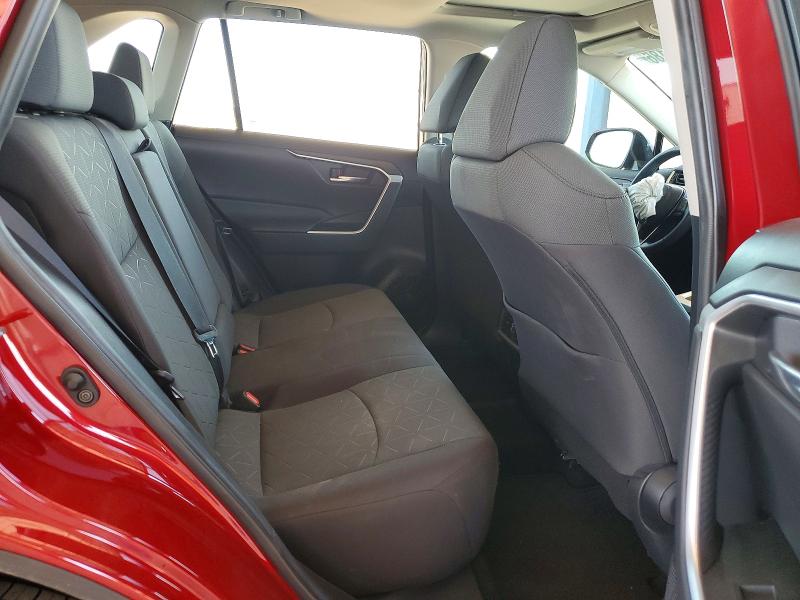 62484186 :رقم المزاد ، 2T3P1RFV9MW190563 vin ، 2021 Toyota Rav4 مزاد بيع