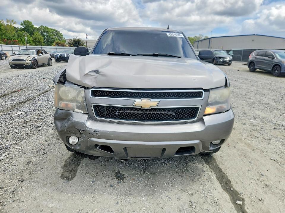 Продаж на аукціоні авто 2007 Chevrolet Tahoe, vin: 1GNFC13047R250275, номер лоту: 62018546