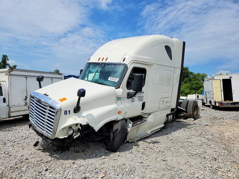 2018 Freightliner Cascadia 125 მანქანა იყიდება აუქციონზე, vin: 3AKJGLDR1JSJL1686, აუქციონის ნომერი: 56465336