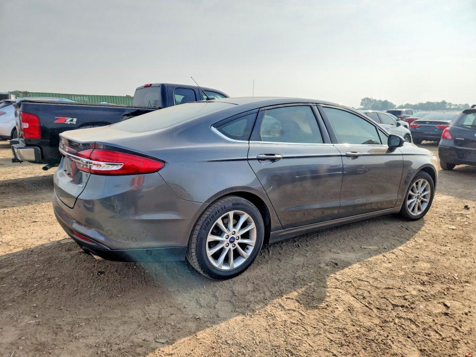 2017 Ford Fusion მანქანა იყიდება აუქციონზე, vin: 3FA6P0H77HR182370, აუქციონის ნომერი: 61751586