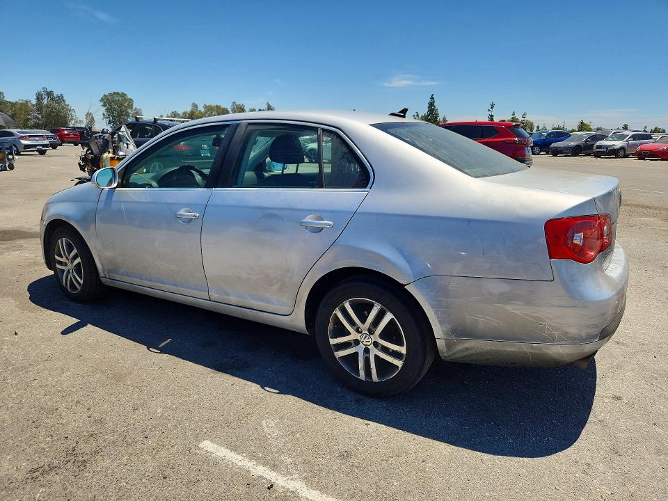 63415986 :رقم المزاد ، 3VWSG71K77M101456 vin ، 2007 Volkswagen Jetta مزاد بيع