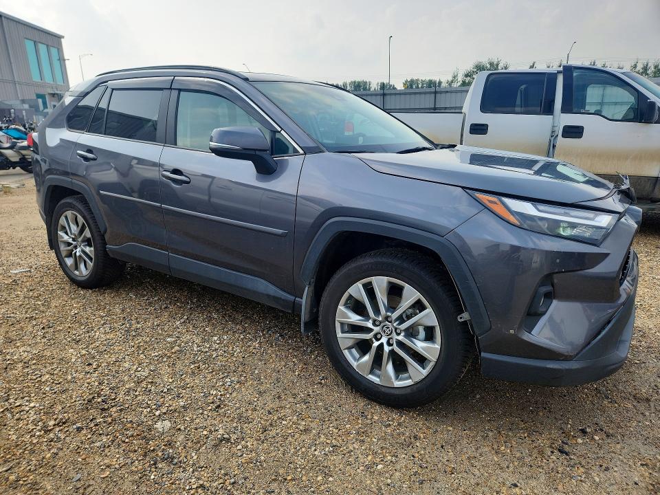 61429646 :رقم المزاد ، 2T3R1RFV2NC312580 vin ، 2022 Toyota Rav4 مزاد بيع