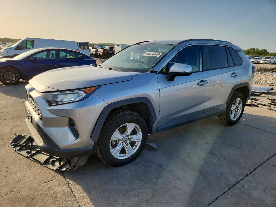 Auction sale of the 2019 Toyota Rav4, vin: 2T3W1RFV0KW018317, lot number: 61696466