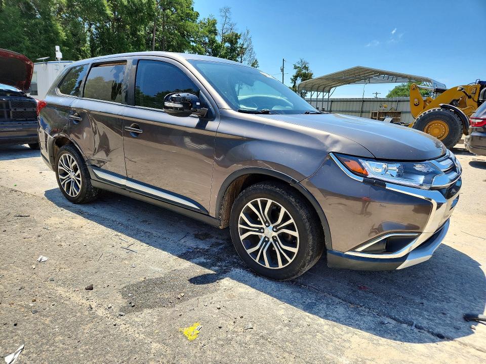 Продажа на аукционе авто 2017 Mitsubishi Outlander, vin: JA4AD3A35HZ001049, номер лота: 59110916