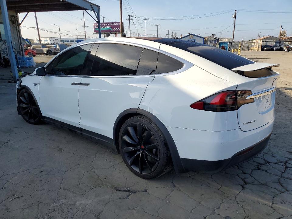 Продажа на аукционе авто 2016 Tesla Model X, vin: 5YJXCBE28GF015286, номер лота: 62876426