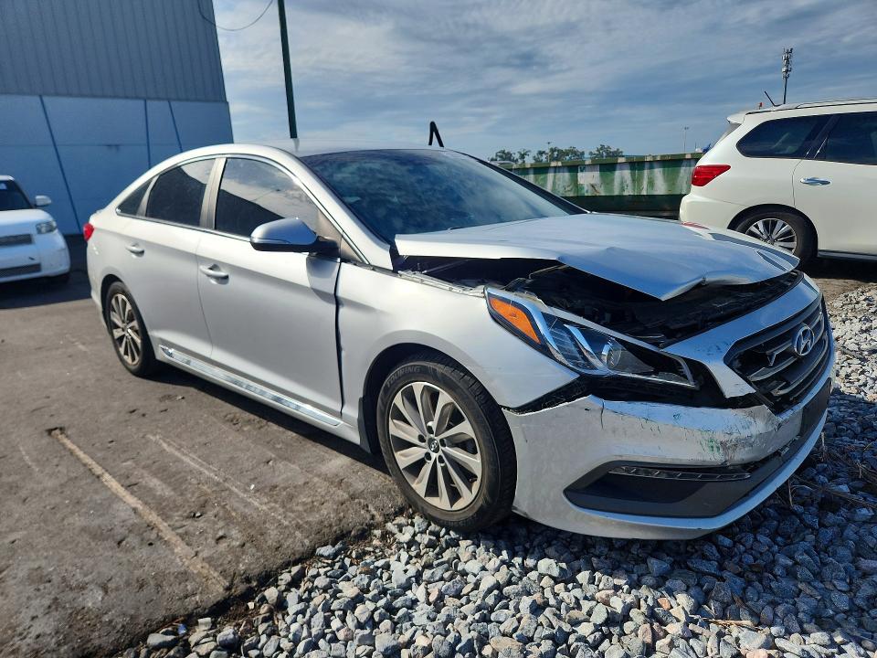 Продажа на аукционе авто 2015 Hyundai Sonata, vin: 5NPE34AF2FH138660, номер лота: 59989236