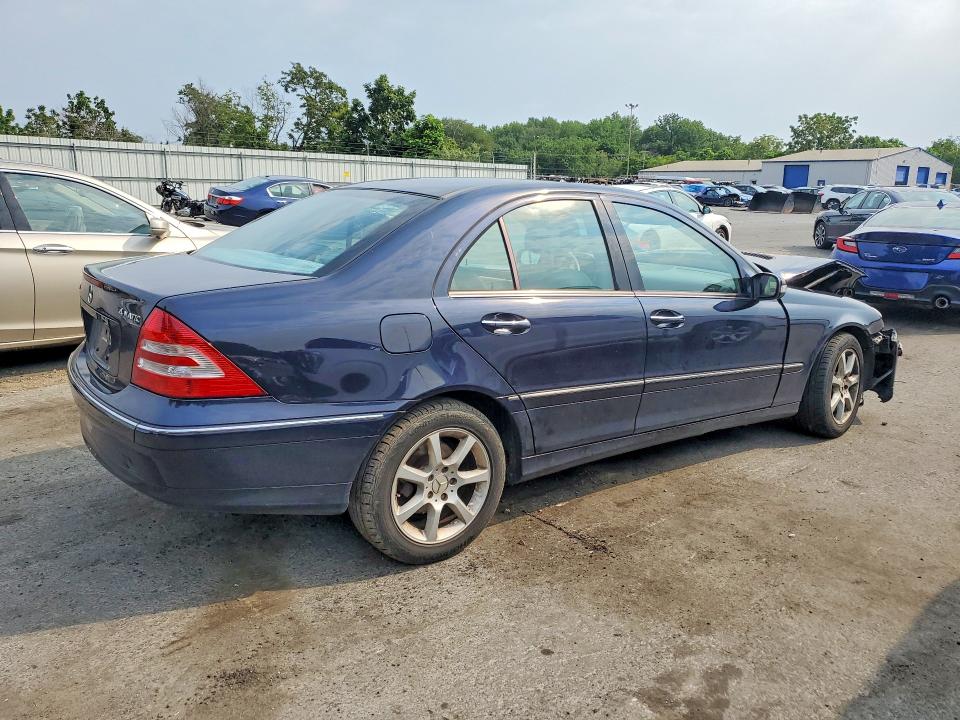 62447646 :رقم المزاد ، WDBRF92H17F917967 vin ، 2007 Mercedes-benz C مزاد بيع