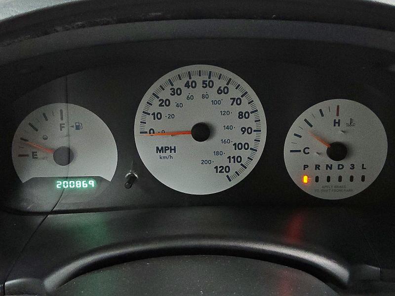 2006 Chrysler Town & Country მანქანა იყიდება აუქციონზე, vin: 1A4GP45R26B760527, აუქციონის ნომერი: 61109376