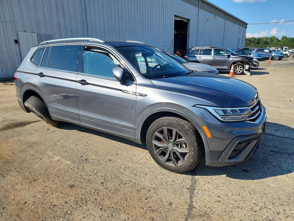 Продажа на аукционе авто 2023 Volkswagen Tiguan, vin: 3VVMB7AX3PM070827, номер лота: 63433836
