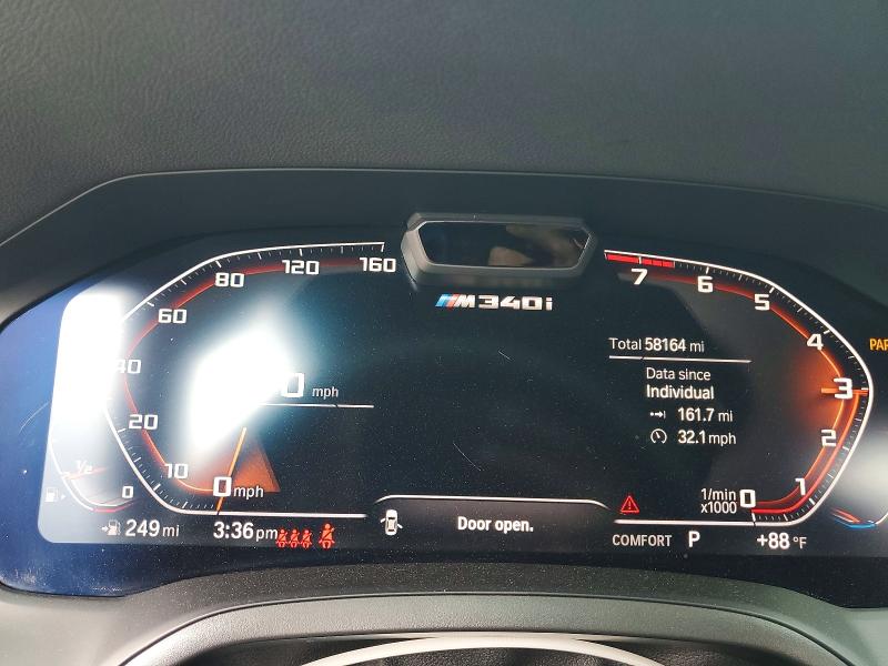 60828066 :رقم المزاد ، 3MW5U7J01L8B44598 vin ، 2020 Bmw M340i مزاد بيع