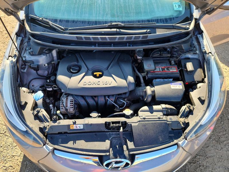 60196316 :رقم المزاد ، KMHDH4AE8FU414541 vin ، 2015 Hyundai Elantra مزاد بيع