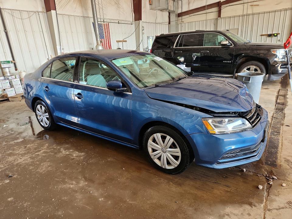 59400246 :رقم المزاد ، 3VW2B7AJ4HM298593 vin ، 2017 Volkswagen Jetta مزاد بيع