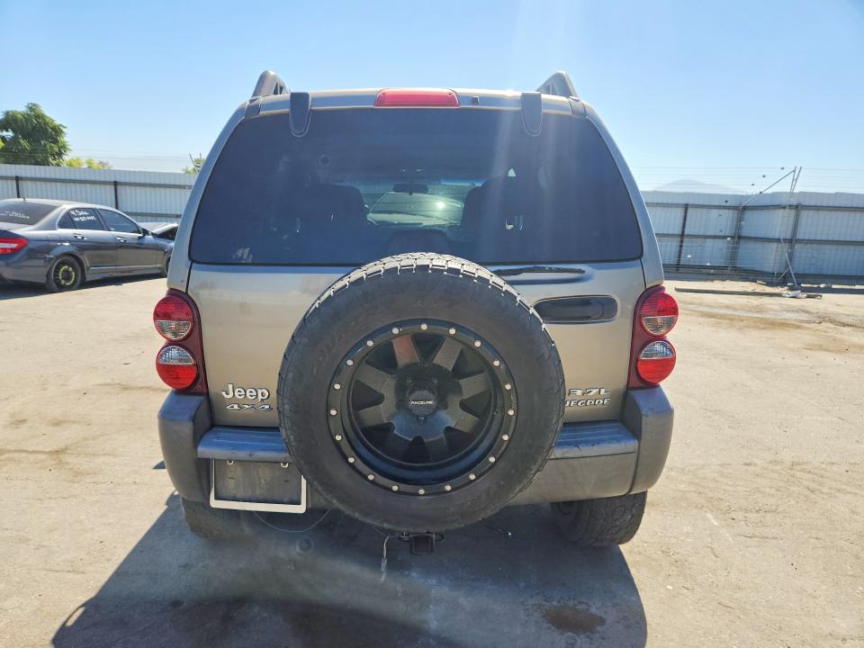 63021626 :رقم المزاد ، 1J4GL38K56W174580 vin ، 2006 Jeep Liberty مزاد بيع