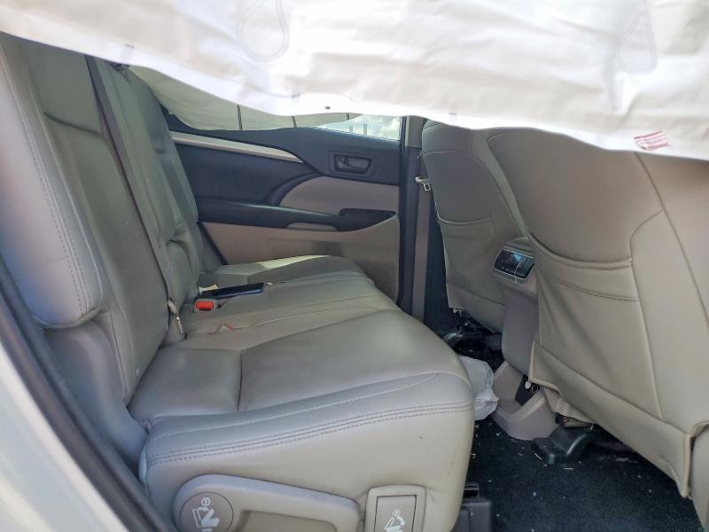 Продаж на аукціоні авто 2015 Toyota Highlander, vin: 5TDZKRFH9FS108173, номер лоту: 61117886