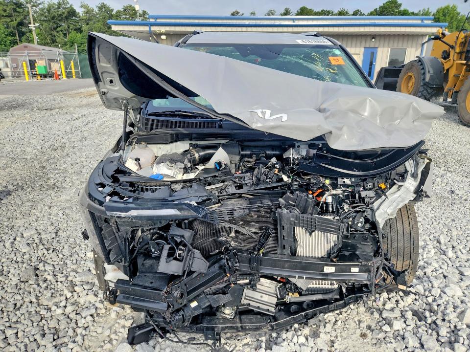 61616856 :رقم المزاد ، KNDNC5KA2T6104832 vin ، 2026 Kia Carnival مزاد بيع