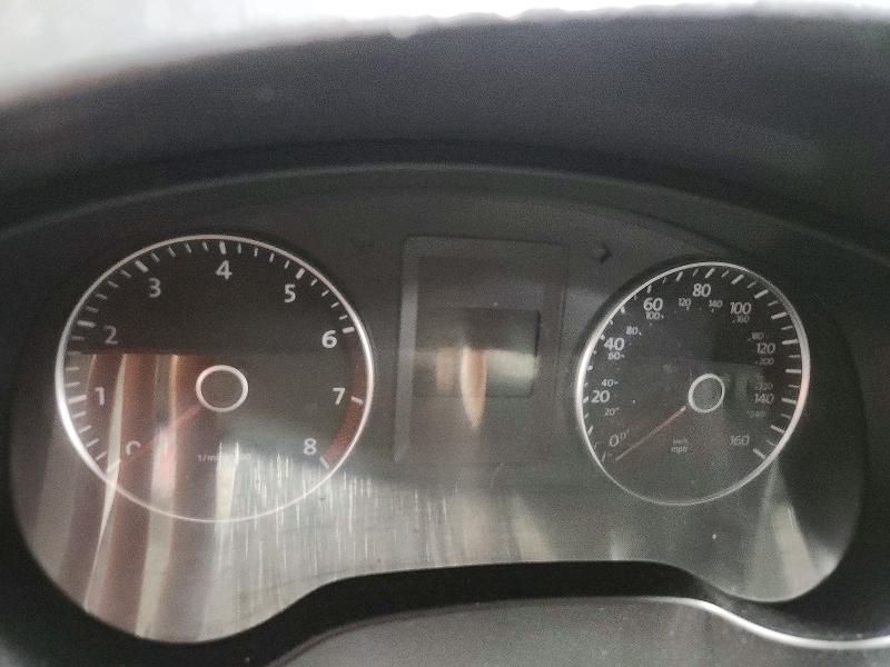 61885246 :رقم المزاد ، 3VWDP7AJ1DM368569 vin ، 2013 Volkswagen Jetta مزاد بيع