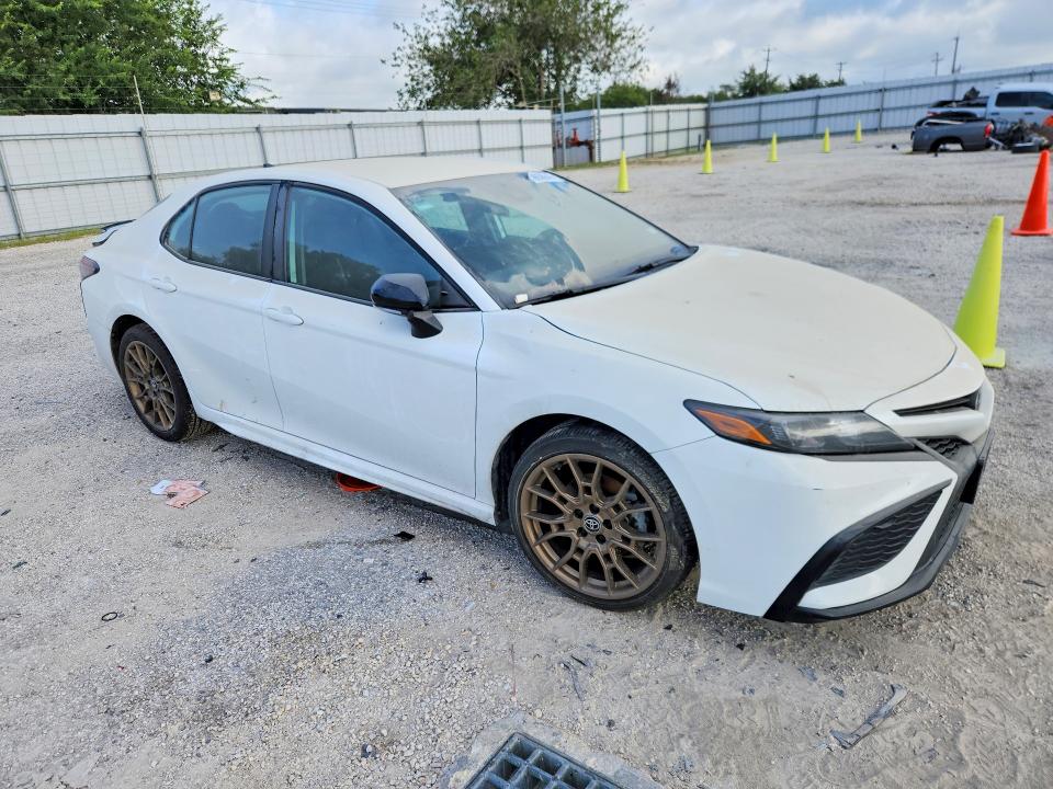 59638646 :رقم المزاد ، 4T1G11AK5RU214985 vin ، 2024 Toyota Camry مزاد بيع